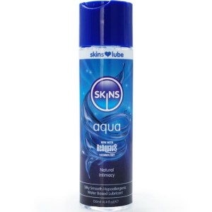 SKINS - AQUA LUBRIFIANT À BASE DEAU 130 ML