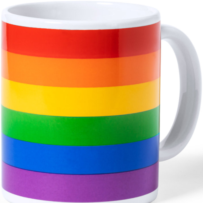 PRIDE - COUPE DRAPEAU LGBT EN BOITE INDIVIDUELLE KRAFT -en-pt-en-fr-it-