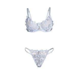 SUBBLIME - 957629 ENSEMBLE SOUTIEN-GORGE ET CULOTTE BRODÉS DE FLEURS BLEU CIEL S-M