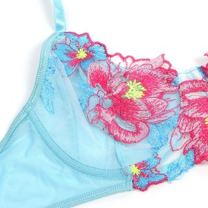SUBBLIME - 957643 ENSEMBLE SOUTIEN-GORGE ET PORTE-JARRETELLES BRODÉ FLEURS ROSE S-M